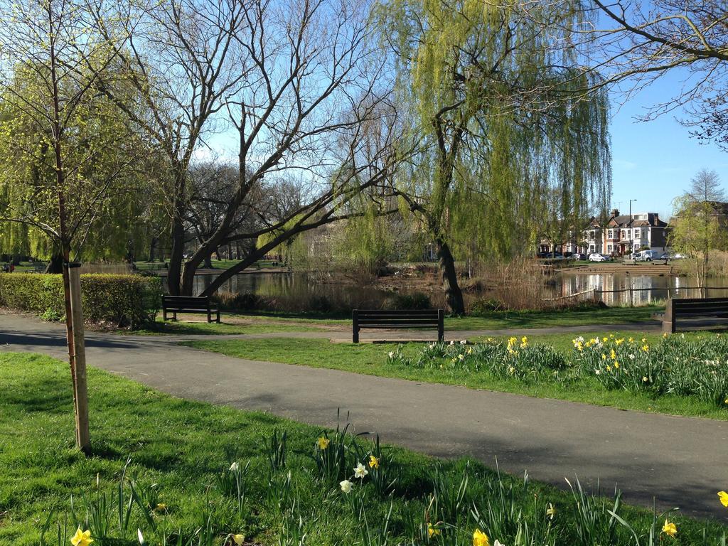 Londonhomegardens エクステリア 写真